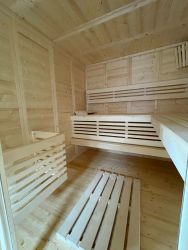 INDOOR SAUNA CABIN 4-CORNER ID1576